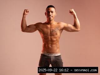 Gay Men For Sex, Tatoo, Flexing, Footfucking, Dirty Talk, Snapshot, Footsex, Zoom, Stripteas.