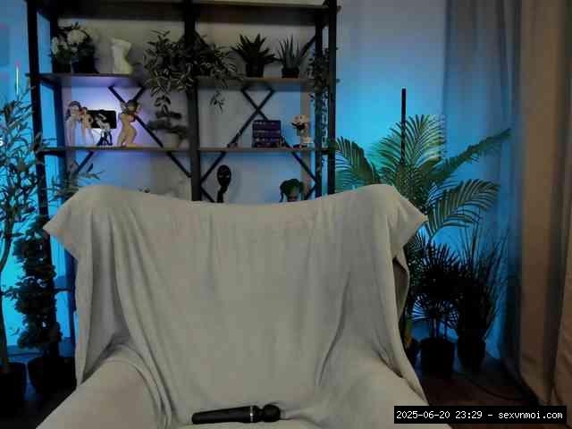 Lovesns, Group Chat For 40 Tokens, Full Privates For 90 Tokens, Privates For 60 89 T.