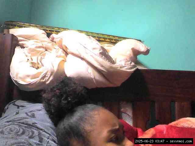 On Cams Porn, Shaved Teens, Shaved Ebony, Group Chat For 40 Tokens, Full Privates For 90 .